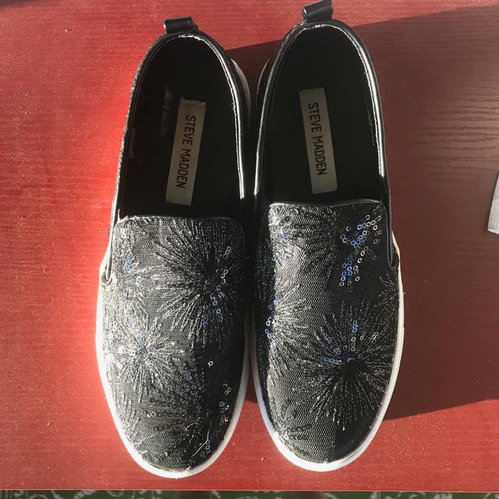 Steve Madden Black Sequined Slip Ons